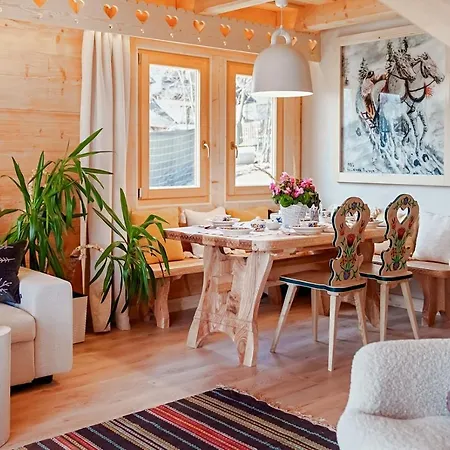 Osada Gasienica Centrum Σαλέ