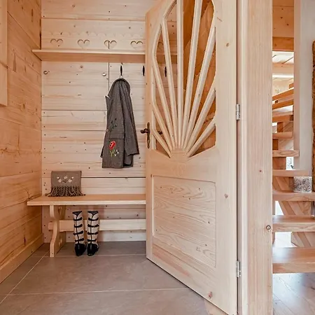 Osada Gasienica Centrum Σαλέ *