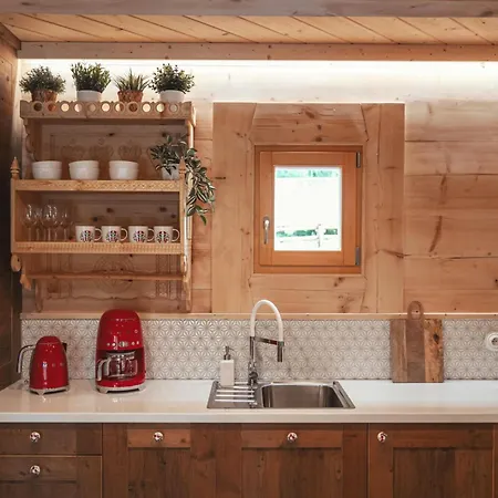 Osada Gasienica Centrum Σαλέ