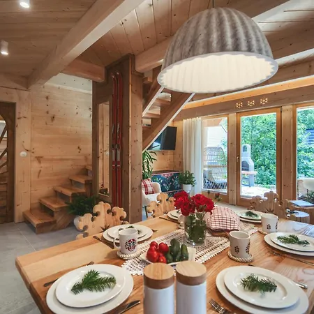 Osada Gasienica Centrum Σαλέ *